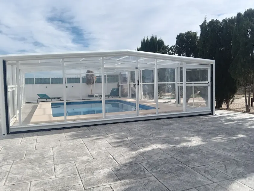 Landhaus mit privatem Pool nur 10 km von Alicante und Stränden entfernt. - Image 1