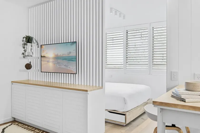 Studio4: Bondi Chic Interiors with Rooftop Pool - Image 1