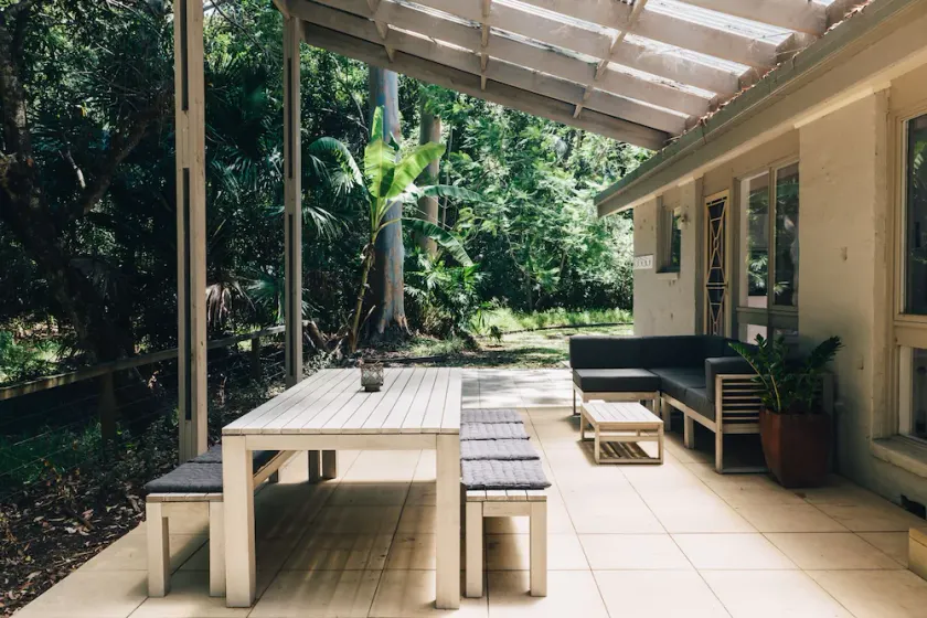 200m from Pearl Beach, totally private, yet close to everything - Image 1