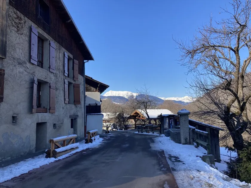 CHARMING HOUSE IN MOUNTAIN HAMLET 20MN FROM COURCHEVEL - Image 1