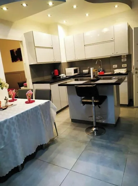 Splendid renovated 3-room apartment WIFI A/C terrace - Image 1