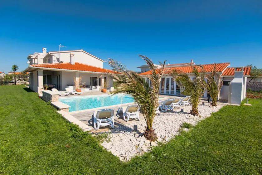 Wellness area,sauna,-Jacuzzi,pool 60 m2, Salt water,quite,air massage in pool - Image 1