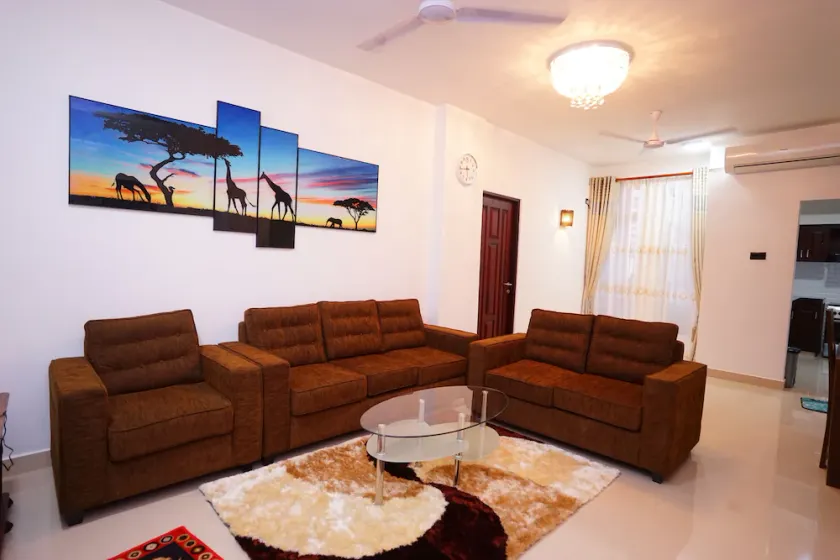 Amazing Alexandra Apartment - Image 1