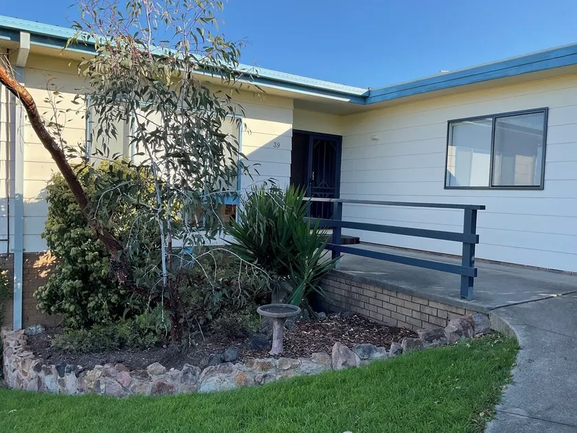 Spacious, comfortable, family home. Great views, pets ok, free wifi - Image 1