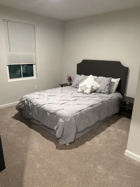 3 bedroom Spacious new constructed home - Image 1
