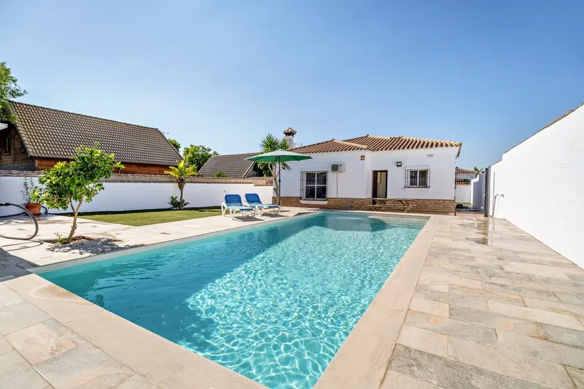 Casa de vacaciones 'Villa Jero' con piscina privada, terraza privada y aire acondicionado - Image 1