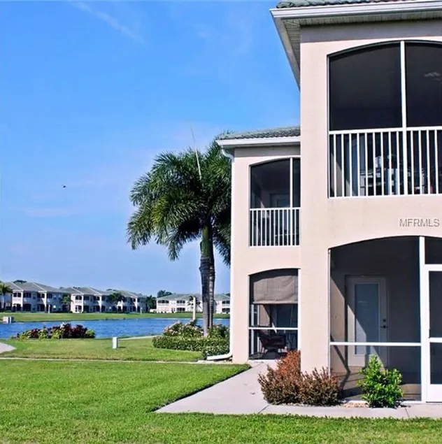 Newer Beautiful Condo à proximité des plages - Image 1