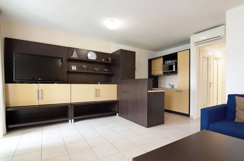 Marina Residence Apartment 603 - Image 1