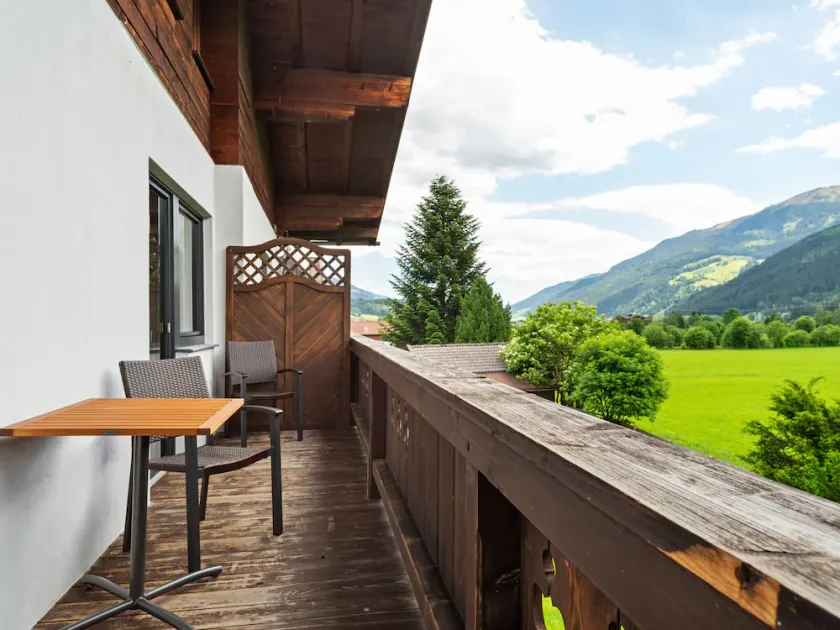 Cosy Apartment in Muhlbach With Balcony - Image 1