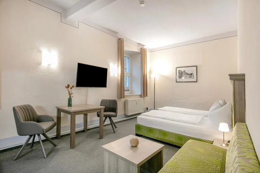 Apartment 'Barrierefreie Ferienwohnung' with Shared Terrace and Wi-Fi - Image 1