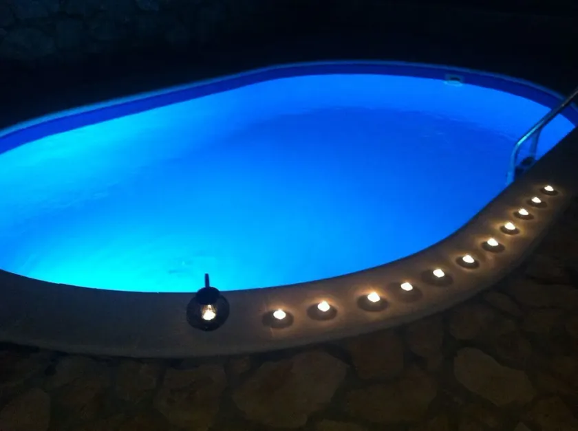 Ferienwohnung Cesarica mit Pool und Garten - Image 1