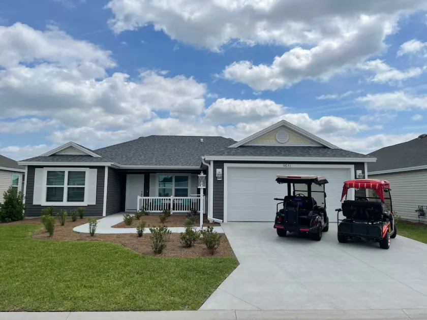 Charming 3 bdrm 2 bath Home Comes Complete w/2 4-Seater Golf Carts & WiFi! - Image 1