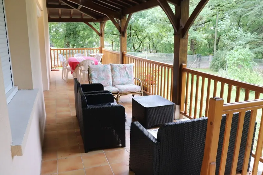 Detached house, large covered terrace, fenced garden, WIFI ACCESS - Image 1