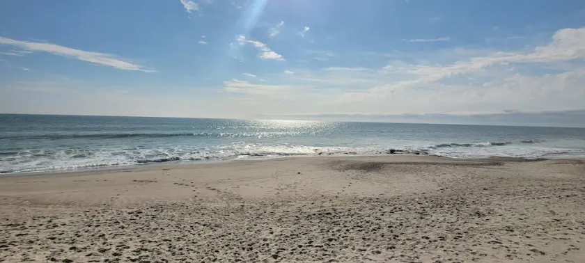 2Br, Private Beach Access-Indoor heated pool! - Image 1