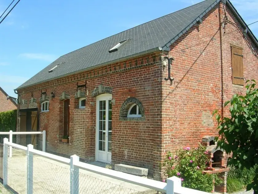 Maison Normande avec Jardin et Animaux Acceptés - Image 1