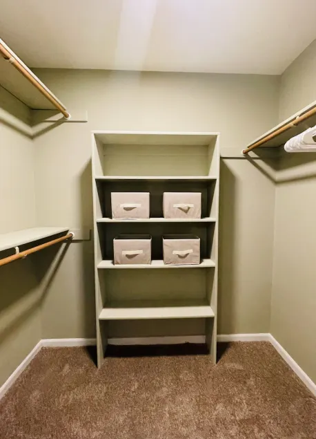 Cute Updated One-Level Living in Quiet Cul de Sac - Image 1