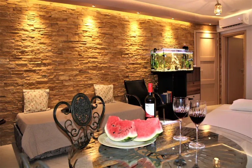 Aquarial Home - Image 1