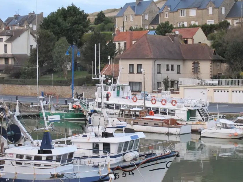 Maison tout confort, vue sur le port et proche des commerces. - Image 1