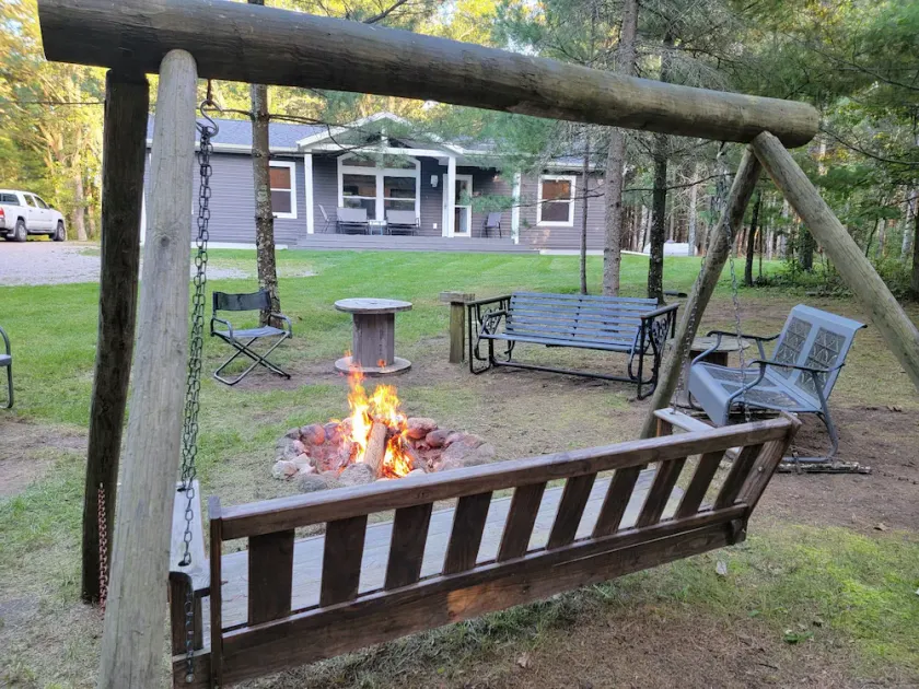 Beautiful new house 5 min from Sand Valley Golf and 45 min from Wisconsin Dells  - Image 1