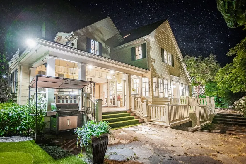 Vancouver Golf Villa. -  Private 5BR/6BA, w Golf Practice, Pet Friendly - Image 1