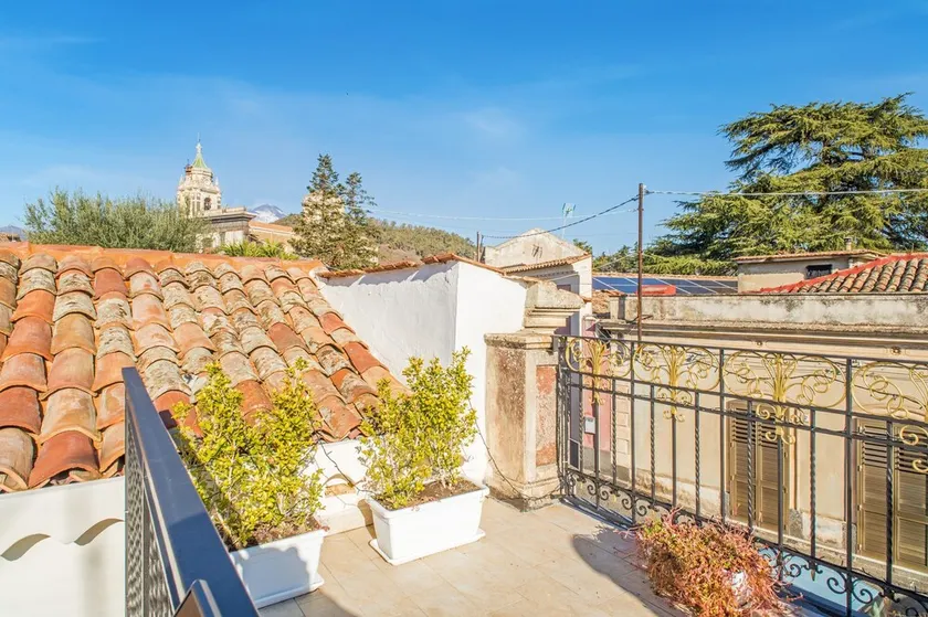 Apartment \"Alba 1\" with Shared Terrace & Wi-Fi - Image 1