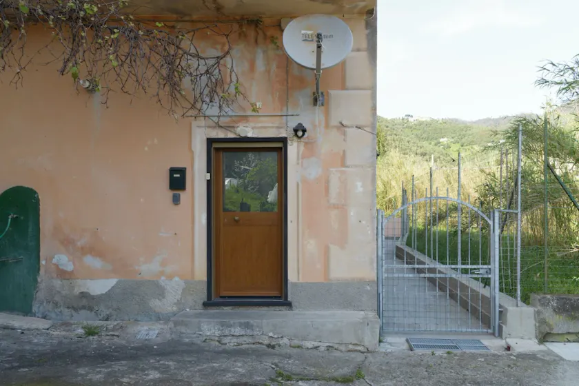 2 Bedroom Apartment in Levanto - Perfect For Visiting The Cinqueterre In Italy! - Image 1