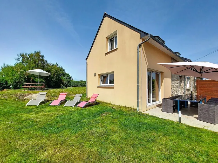 Holiday Home Ty Frouden by Interhome - Image 1