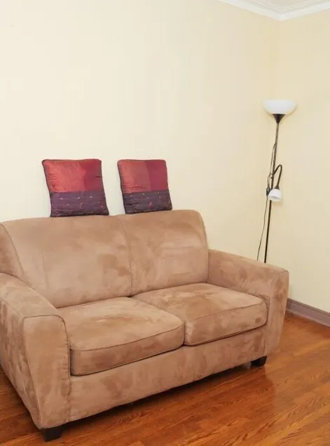 3 Bedroom Bungalo Spacious - Image 1