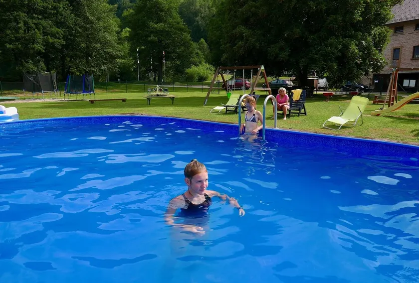 Vacation park on a south-facing slope, horses, swimming pool, restaurant and playground - Image 1