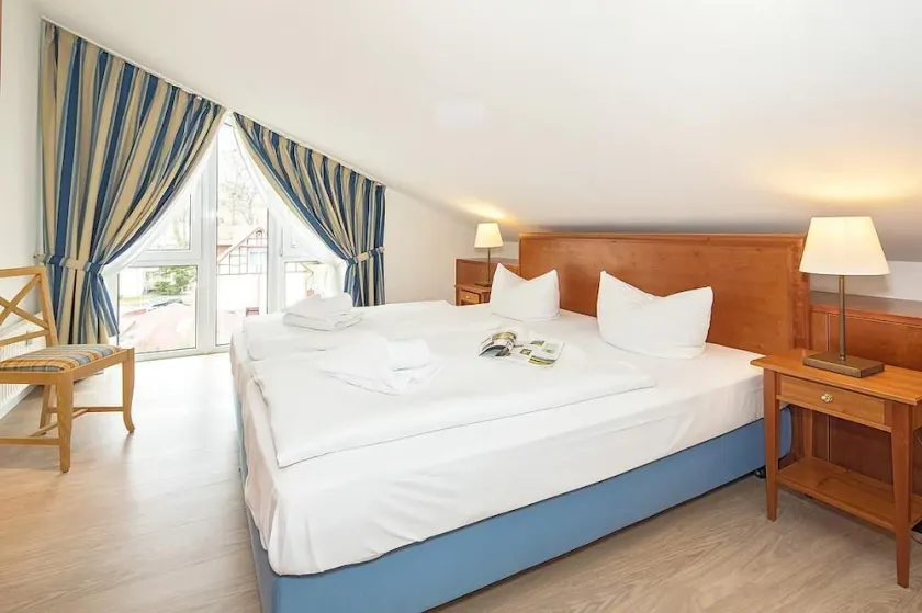 Hundefreundliche Dachgeschosswohnung in Toller Lage am Strand von Heringsdorf - Image 1