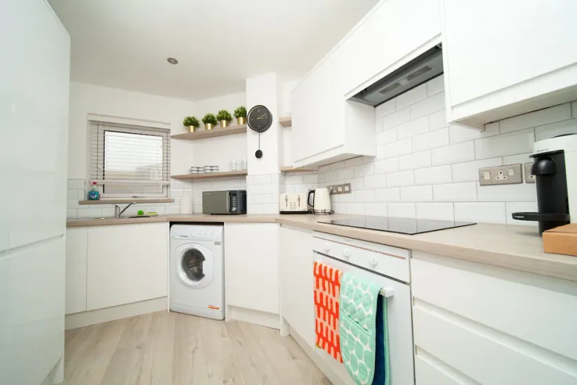 GuestReady - Nice apartment in Brighton Marina - Image 1
