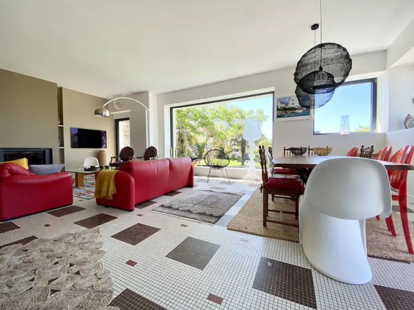 Superbe villa vue sur mer, corniche de la plage - Image 1
