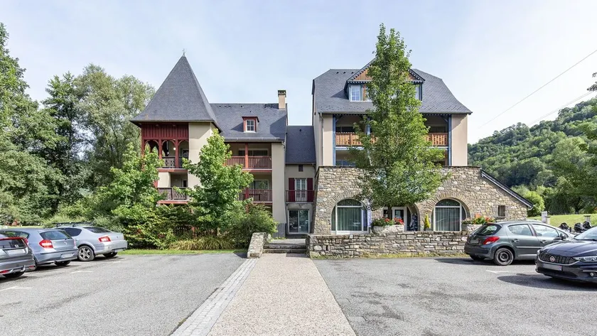 Alpine Retreat in Loudenvielle - Image 1