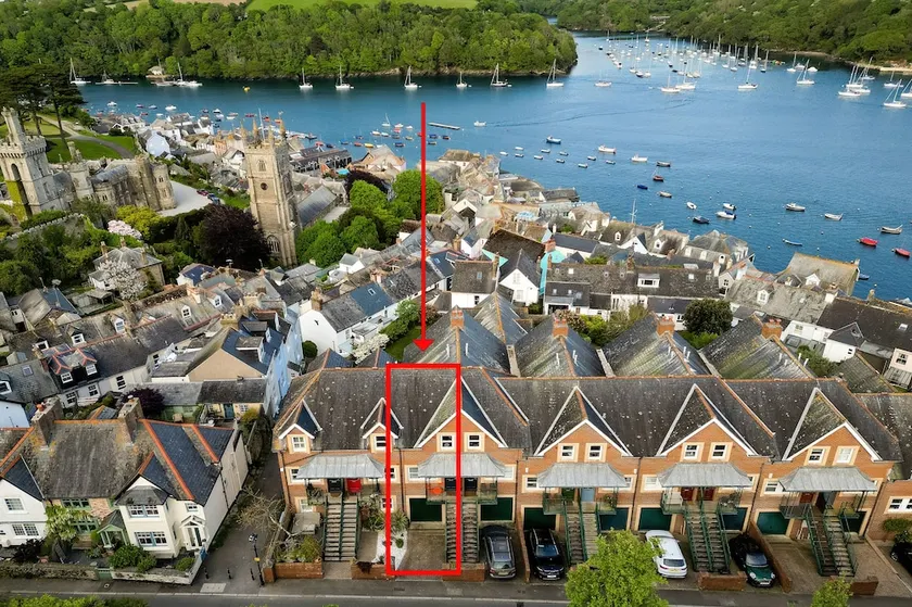 Stunning house, river views, 3 balconies, Fowey - Image 1