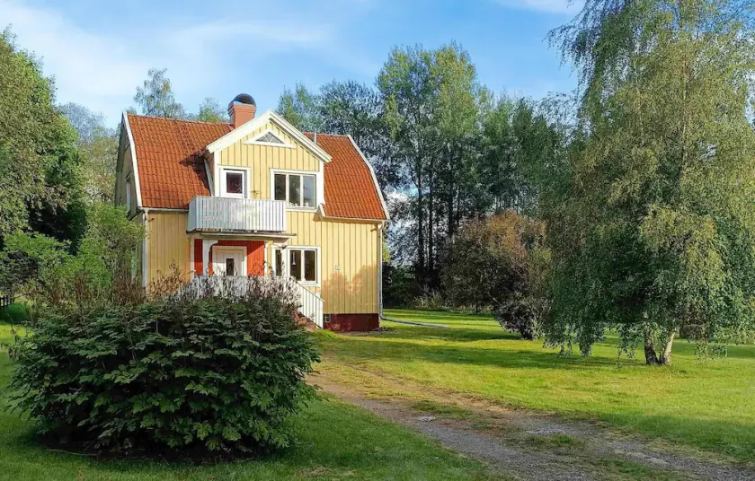 3 bedroom cozy home in Sandsjöfors - Image 1