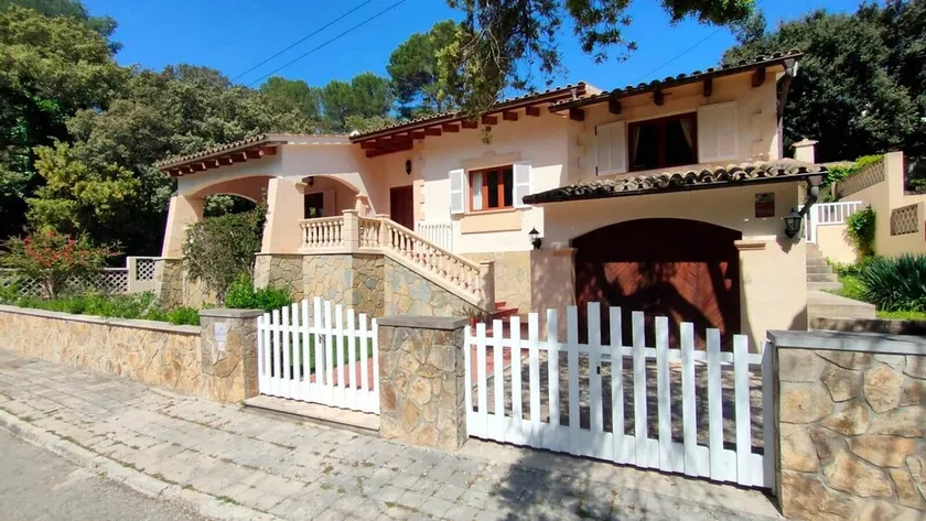 Owl Booking Villa Vallori - 5 Min Walk to the Beach - Image 1