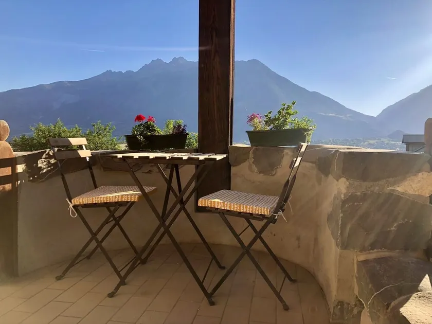 Renovated apartment, terrace with insane views - Image 1