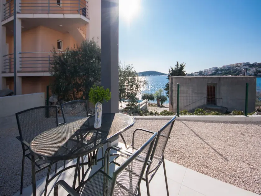 1 bedroom apartment in rogoznica - Image 1