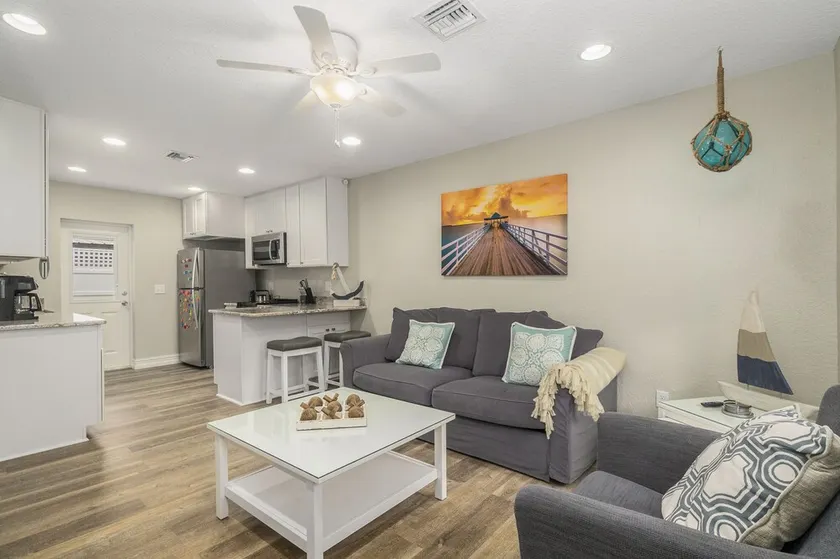 Paradise Palms 102 with private patio - Image 1