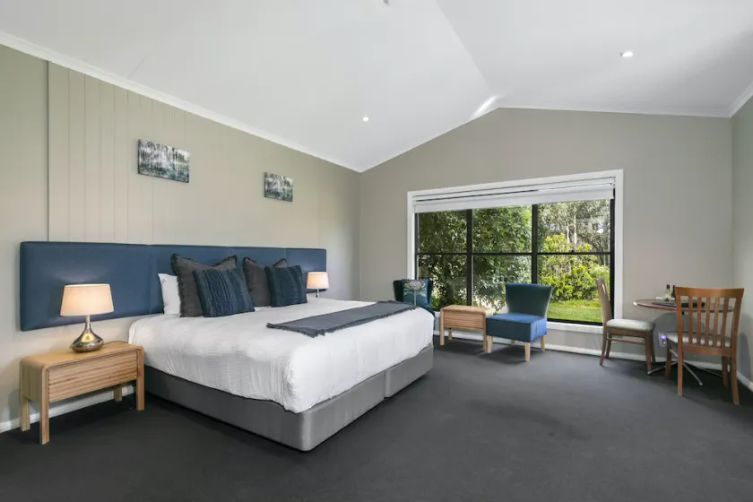 Waratah Suite at The Grange - Rothbury Hunter Valley - Image 1