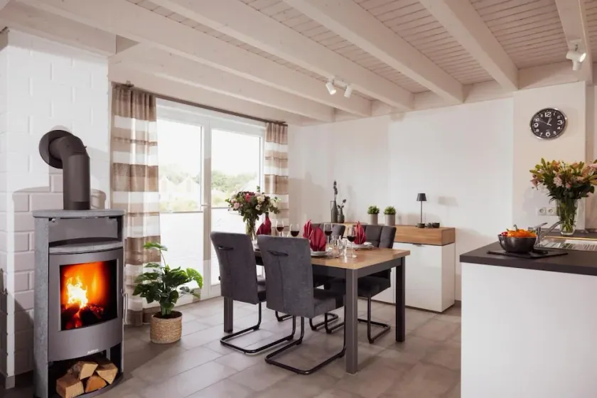 Haus Norwald - tolles Ferienhaus direkt am See für bis zu 4 Personen mit Sauna und Kaminofen - Haustiere herzlich willkommen - Image 1