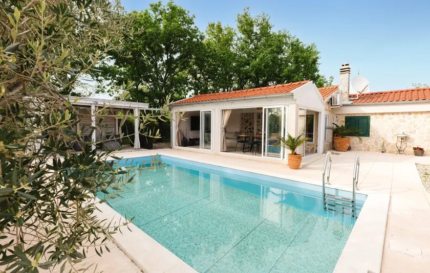 Amazing Home In Posedarje - Image 1