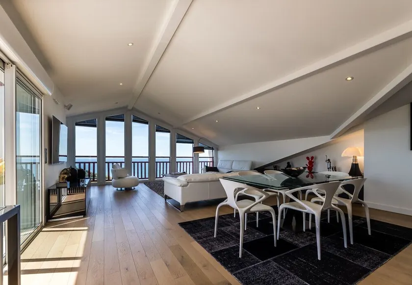 KEYWEEK IRRIKA Duplex Apartment facing the ocean with terrace in Bidart - Image 1