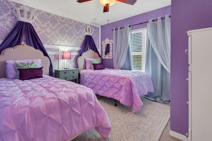 4BR Maison de luxe, chambres à thème - station Gated - 10 minutes pour DISNEY - Image 1