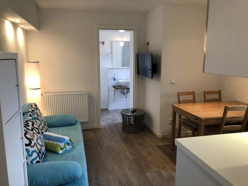 Casa Beni vacation apartment directly on the Main cycle and river hiking trail - Image 1