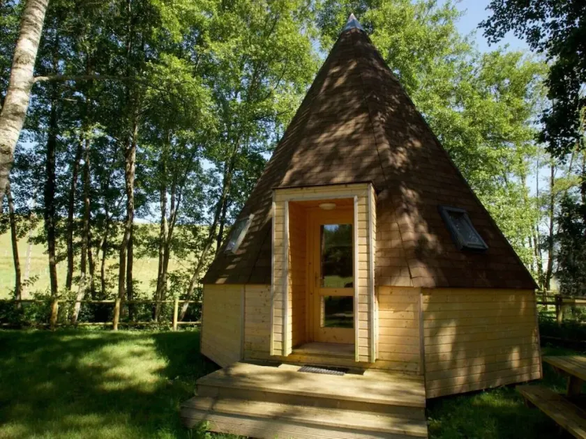 unusual gites in the heart of nature Les Tipis 6 - Image 1