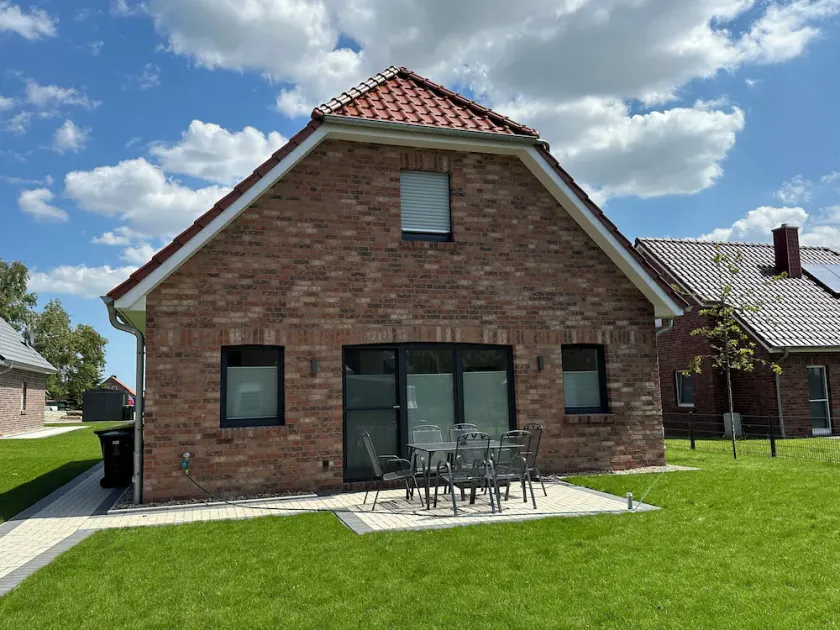 Neues Friesenhaus in Hilgenriedersiel! - Image 1