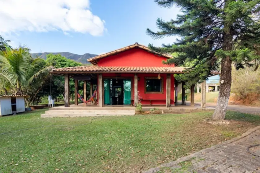 Aunt Lucia's farm near the mountain - Image 1