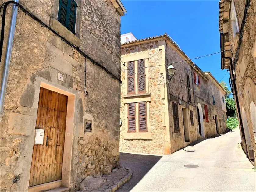 Belle maison de ville avec terrasse sur le toit, très centrale et toujours calme - Image 1