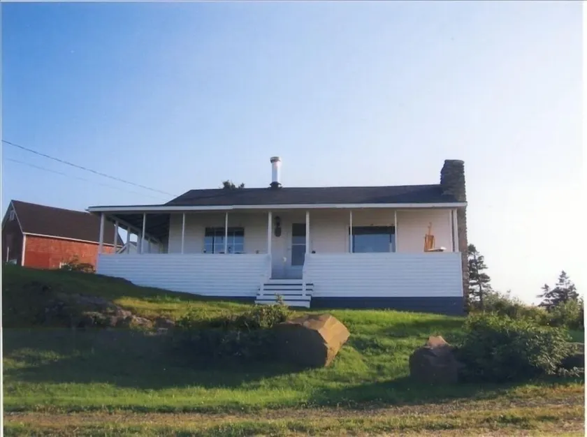 Hyggeligt badhus ved havet - BEDSTE PLACERING PÅ BUNDEN I FUNDY SHORE! - Image 1